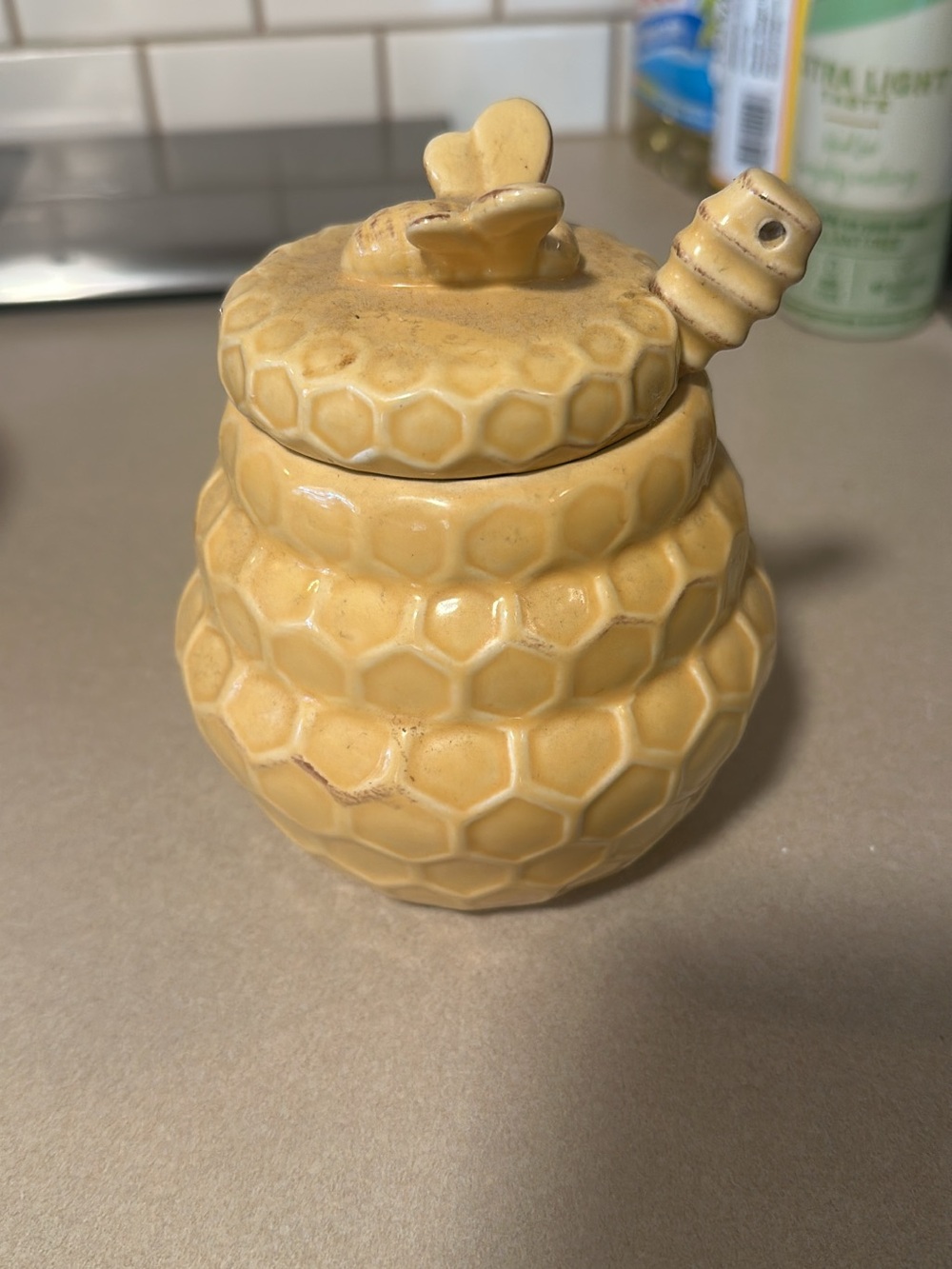 Ceramic Honeycomb Jar with Lid and Spoon - Yellow